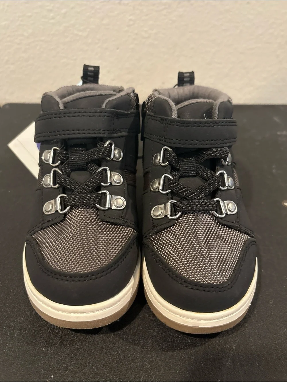 NEW Toddler Shay Sneaker Boots - Cat & Jack Size 6